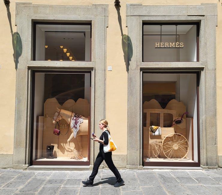 Smart Investment: Why the Gabrielle​ Bag Is a Worthy Addition ⁤to ⁢Your Collection