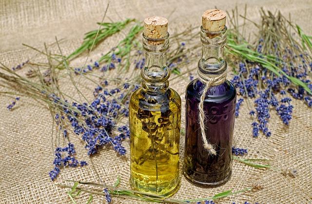 Understanding the Science Behind Oil Control Moisturizers