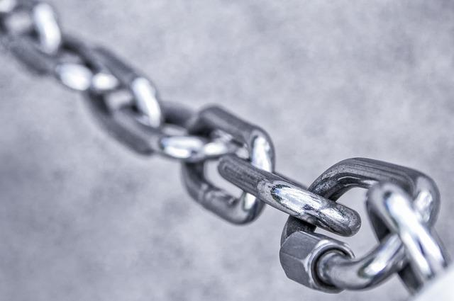 Caring for Your Jewelry: Maintaining the Luster of your gold Rope Chain