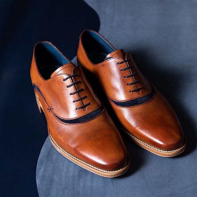 Material Quality and Craftsmanship: A⁤ Closer Look at Luxury
