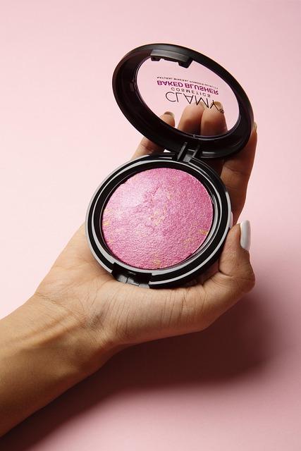 Elevate Your Glow with‍ YSL Make Me‍ Blush ⁤Powder Blush