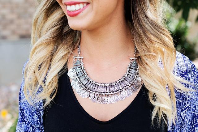 Care Tips ‌for Maintaining Your Chic Jewelry⁢ Pairings