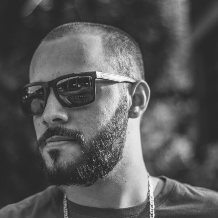 The Buzz on Beard Care: Trimming, Oiling, and Shaping