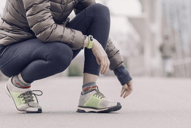 Fitness Trackers with Premium Design: Function Meets Fashion