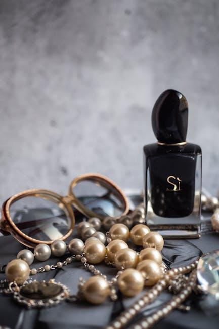 Giorgio Armani Luminous Silk Foundation: The Ultimate Second-Skin Finish